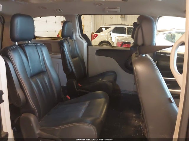Продаж на аукціоні авто 2014 Chrysler Town & Country Touring-l, vin: 2C4RC1CG2ER108730, номер лоту: 44841047