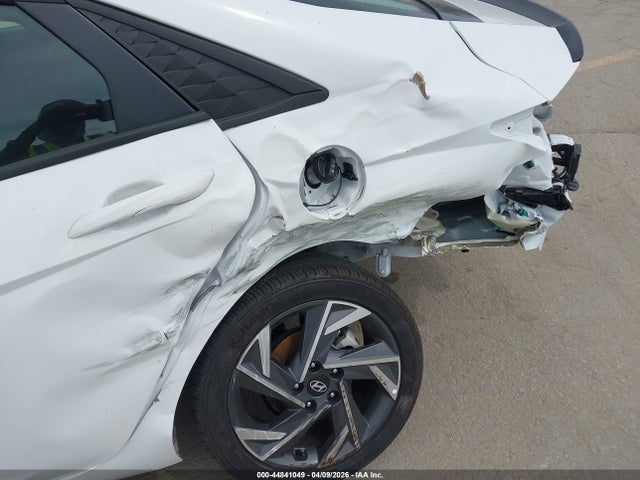 2025 Hyundai Elantra Sel Sport მანქანა იყიდება აუქციონზე, vin: KMHLM4DG9SU957508, აუქციონის ნომერი: 44841049