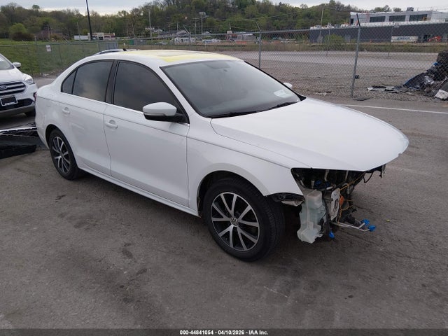 Продажа на аукционе авто 2017 Volkswagen Jetta 1.4t Se, vin: 3VWDB7AJ4HM201255, номер лота: 44841054