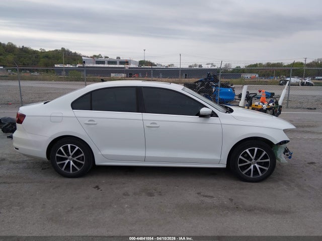 Продажа на аукционе авто 2017 Volkswagen Jetta 1.4t Se, vin: 3VWDB7AJ4HM201255, номер лота: 44841054