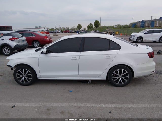 Продажа на аукционе авто 2017 Volkswagen Jetta 1.4t Se, vin: 3VWDB7AJ4HM201255, номер лота: 44841054