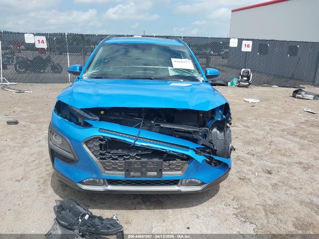 2018 Hyundai Kona Limited მანქანა იყიდება აუქციონზე, vin: KM8K3CA52JU166246, აუქციონის ნომერი: 44841057