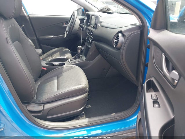 2018 Hyundai Kona Limited მანქანა იყიდება აუქციონზე, vin: KM8K3CA52JU166246, აუქციონის ნომერი: 44841057