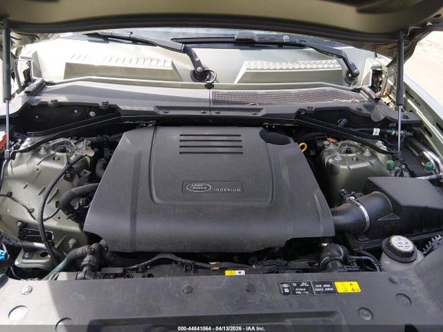 44841064 :رقم المزاد ، SALEJ6EX4P2124551 vin ، 2023 Land Rover Defender 90 S مزاد بيع