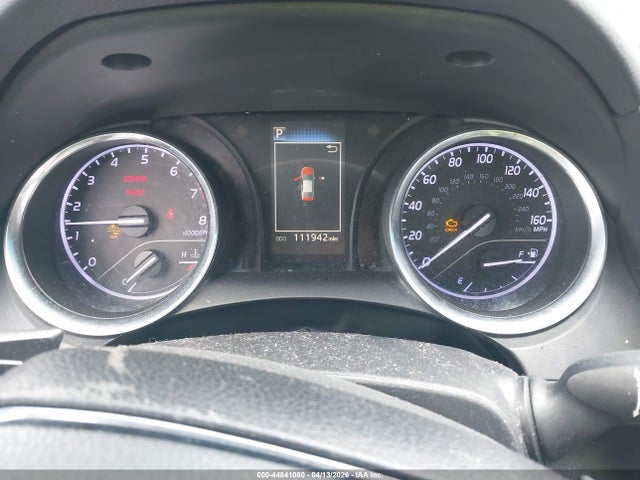 4T1B11HK0JU083792 Toyota CAMRY SE