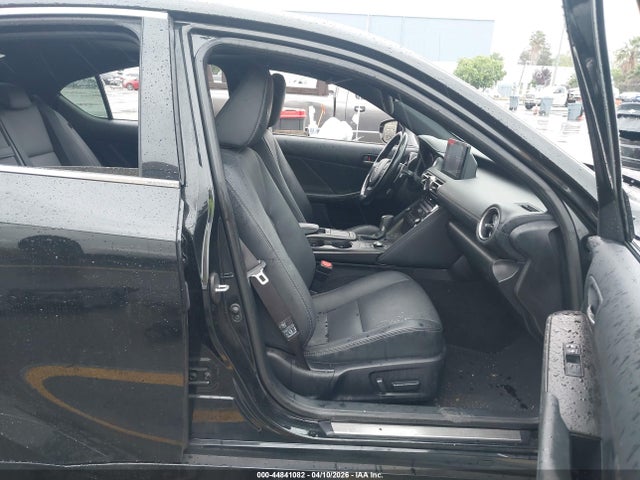 Продаж на аукціоні авто 2022 Lexus Is 300, vin: JTHDA1D29N5120906, номер лоту: 44841082