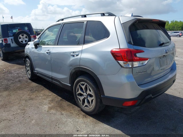 Aukcja sprzedaży 2022 Subaru Forester Premium, vin: JF2SKAEC8NH413287, numer aukcji: 44841086