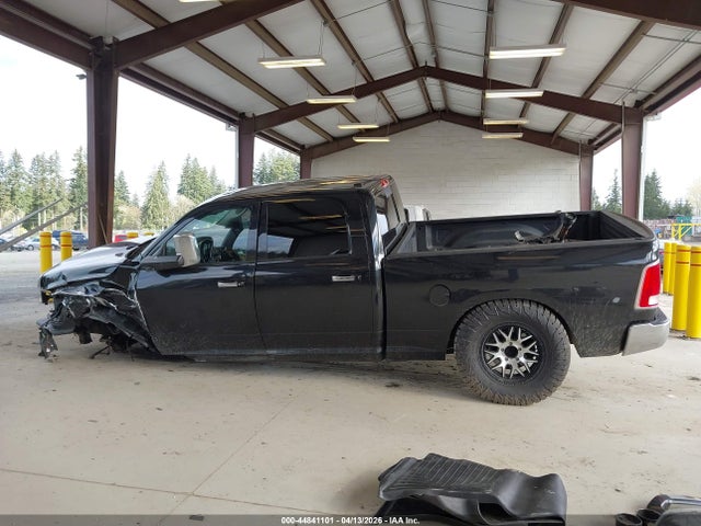 44841101 :رقم المزاد ، 1C6RR7VMXFS687932 vin ، 2015 Ram 1500 Laramie مزاد بيع