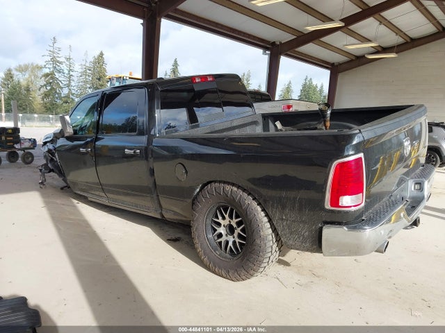 44841101 :رقم المزاد ، 1C6RR7VMXFS687932 vin ، 2015 Ram 1500 Laramie مزاد بيع