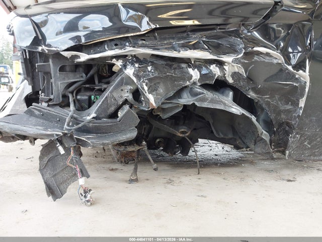 44841101 :رقم المزاد ، 1C6RR7VMXFS687932 vin ، 2015 Ram 1500 Laramie مزاد بيع