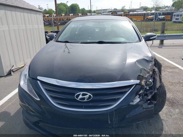 Продажа на аукционе авто 2014 Hyundai Sonata Gls, vin: 5NPEB4AC1EH947607, номер лота: 44841103