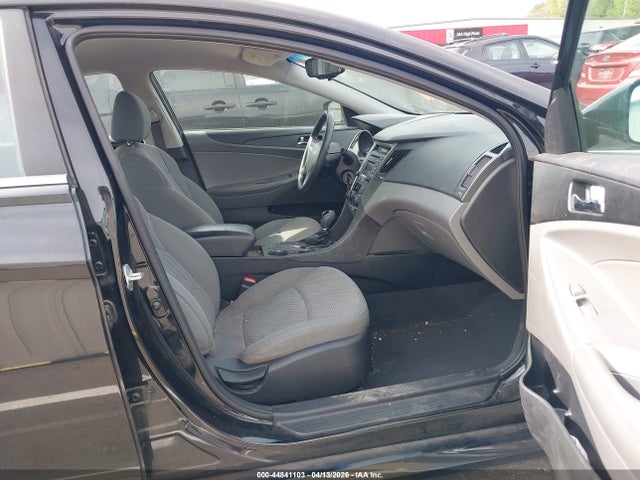 Продажа на аукционе авто 2014 Hyundai Sonata Gls, vin: 5NPEB4AC1EH947607, номер лота: 44841103