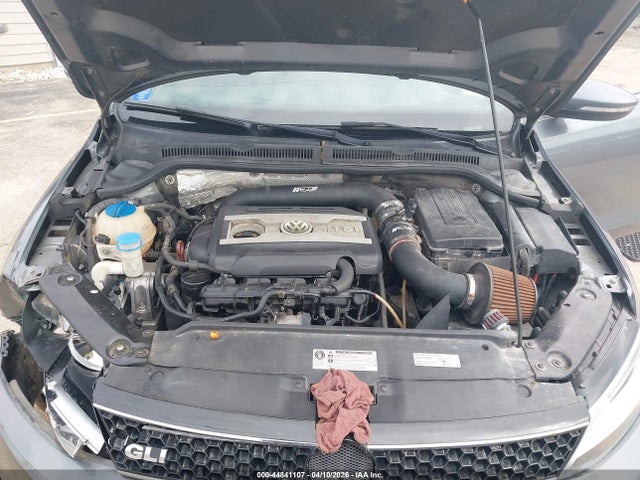2013 Volkswagen Jetta Gli მანქანა იყიდება აუქციონზე, vin: 3VW4A7AJ4DM221194, აუქციონის ნომერი: 44841107