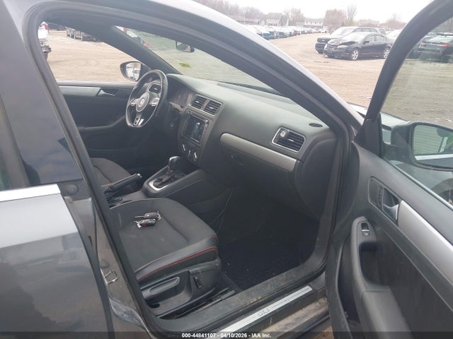 2013 Volkswagen Jetta Gli მანქანა იყიდება აუქციონზე, vin: 3VW4A7AJ4DM221194, აუქციონის ნომერი: 44841107