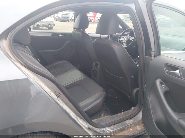 2013 Volkswagen Jetta Gli მანქანა იყიდება აუქციონზე, vin: 3VW4A7AJ4DM221194, აუქციონის ნომერი: 44841107