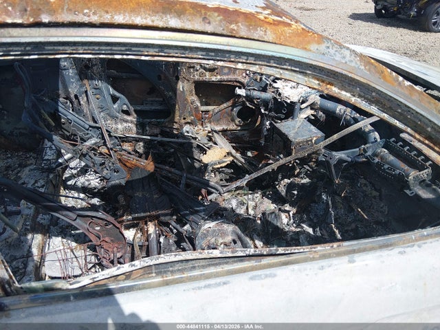 44841115 :رقم المزاد ، 1HGCT1B82EA002932 vin ، 2014 Honda Accord Ex-l مزاد بيع