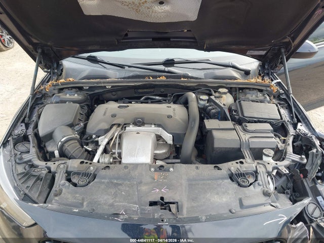2018 Buick Regal Tourx Essence მანქანა იყიდება აუქციონზე, vin: W04GV8SX3J1138744, აუქციონის ნომერი: 44841117