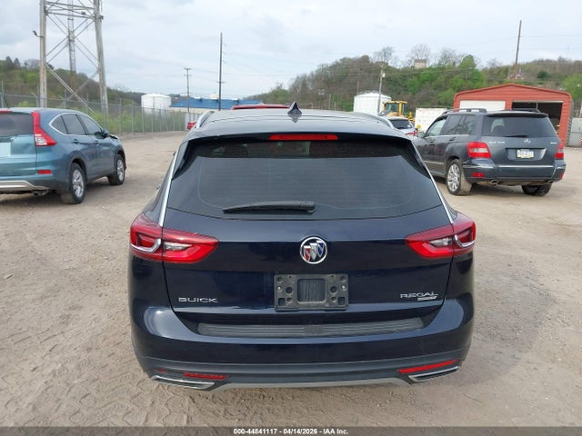 2018 Buick Regal Tourx Essence მანქანა იყიდება აუქციონზე, vin: W04GV8SX3J1138744, აუქციონის ნომერი: 44841117