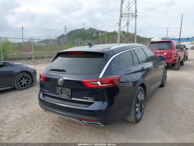 2018 Buick Regal Tourx Essence მანქანა იყიდება აუქციონზე, vin: W04GV8SX3J1138744, აუქციონის ნომერი: 44841117