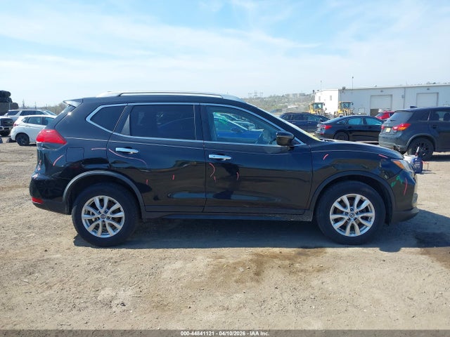JN8AT2MV0HW274051 Nissan ROGUE SV