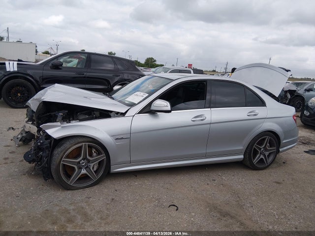 Aukcja sprzedaży 2009 Mercedes-benz C 63 Amg, vin: WDDGF77X99F220438, numer aukcji: 44841139