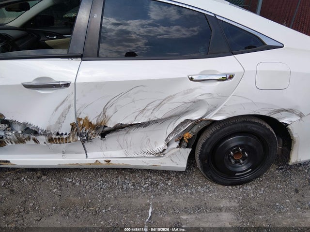 Продажа на аукционе авто 2016 Honda Civic Touring, vin: 19XFC1F93GE007698, номер лота: 44841144