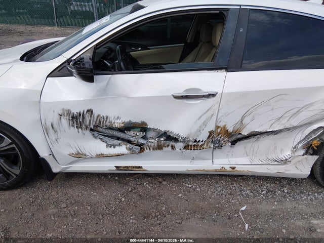 Продажа на аукционе авто 2016 Honda Civic Touring, vin: 19XFC1F93GE007698, номер лота: 44841144