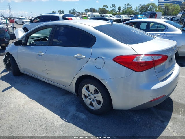 Aukcja sprzedaży 2016 Kia Forte Lx, vin: KNAFK4A69G5533392, numer aukcji: 44841150