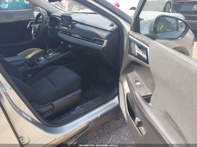 44841162 :رقم المزاد ، JA4J3TA86NZ030019 vin ، 2022 Mitsubishi Outlander Es 2.5 2wd مزاد بيع