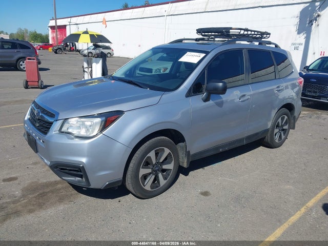 Subaru Forester 2.5i Premium 2017 JF2SJAECXHH456732 Image 2