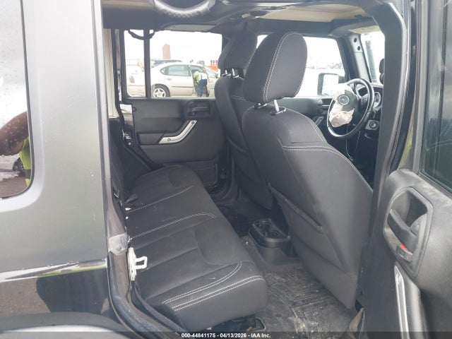 2015 Jeep Wrangler Unlimited Rubicon მანქანა იყიდება აუქციონზე, vin: 1C4BJWFG9FL530052, აუქციონის ნომერი: 44841175