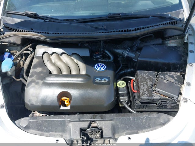 2001 Volkswagen New Beetle Gls მანქანა იყიდება აუქციონზე, vin: 3VWCK21C61M441199, აუქციონის ნომერი: 44841176