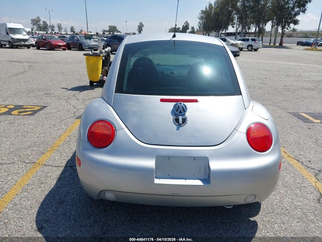 2001 Volkswagen New Beetle Gls მანქანა იყიდება აუქციონზე, vin: 3VWCK21C61M441199, აუქციონის ნომერი: 44841176