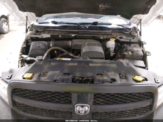 1C6RR7FG9HS544370 RAM 1500 Tradesman 4x4 6&#039;4 Box