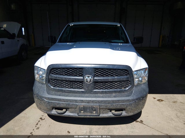 1C6RR7FG9HS544370 RAM 1500 Tradesman 4x4 6&#039;4 Box