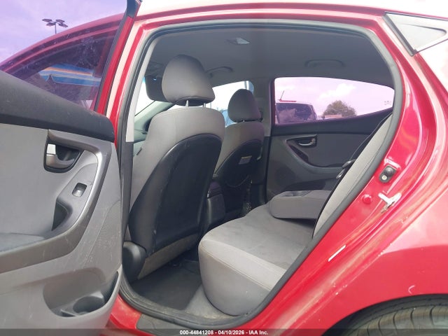 KMHDH4AE5GU478859 Hyundai ELANTRA SE