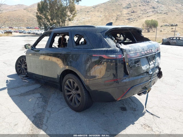 SALYL2EX8KA215823 Land Rover Range Rover Velar P250 R-dynamic Se