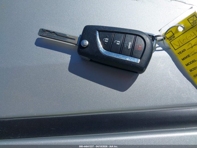 5YFEPMAE8MP251024 Toyota COROLLA LE