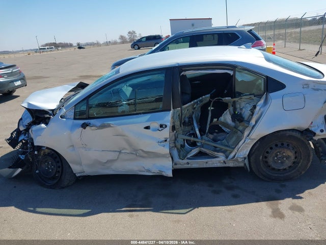 5YFEPMAE8MP251024 Toyota COROLLA LE