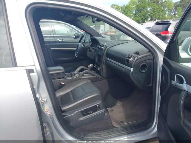 2008 PORSCHE CAYENNE WP1AA29P18LA18416 Photo 4
