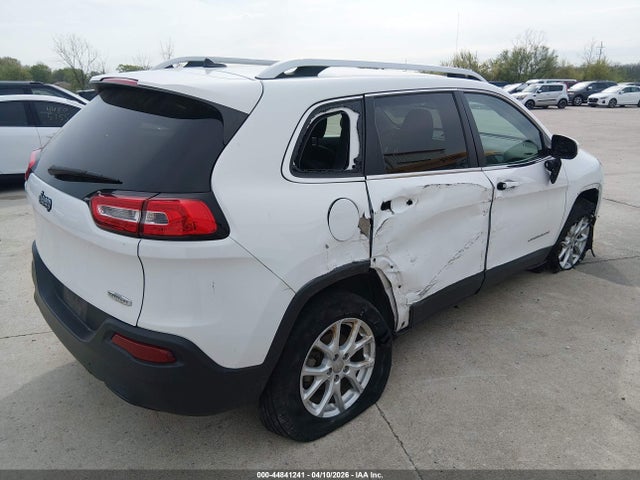2014 JEEP CHEROKEE 1C4PJLCB2EW305059 Photo 3