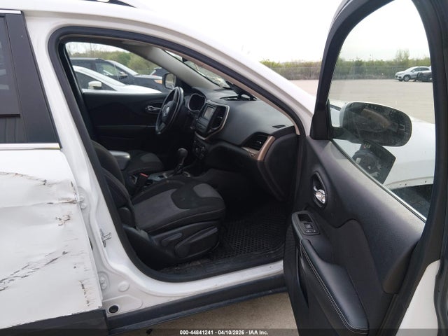 2014 JEEP CHEROKEE 1C4PJLCB2EW305059 Photo 4