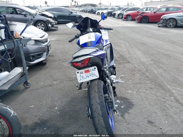 2023 YAMAHA YZFR3 MH3RH18Y4PK012748 Photo 5
