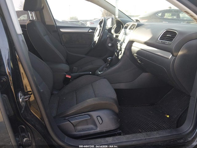 44841249 :رقم المزاد ، WVWDM7AJ6DW035036 vin ، 2013 Volkswagen Golf 2.0l Tdi 4-door مزاد بيع