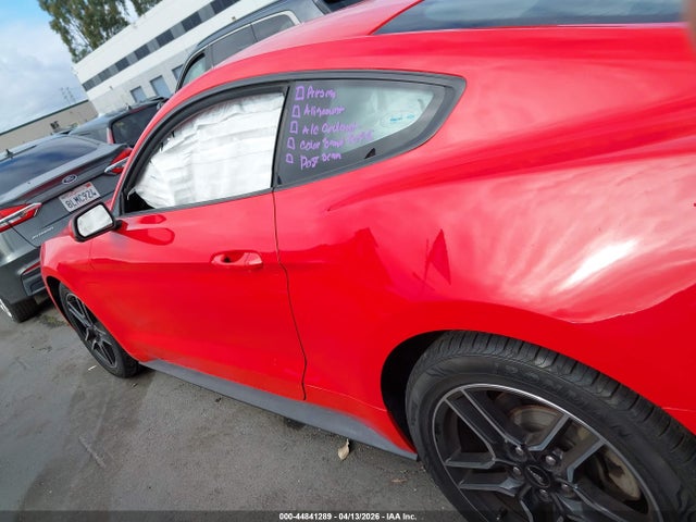 Ford Mustang Ecoboost Premium Fastback 2022 1FA6P8TH7N5101235 Image 14