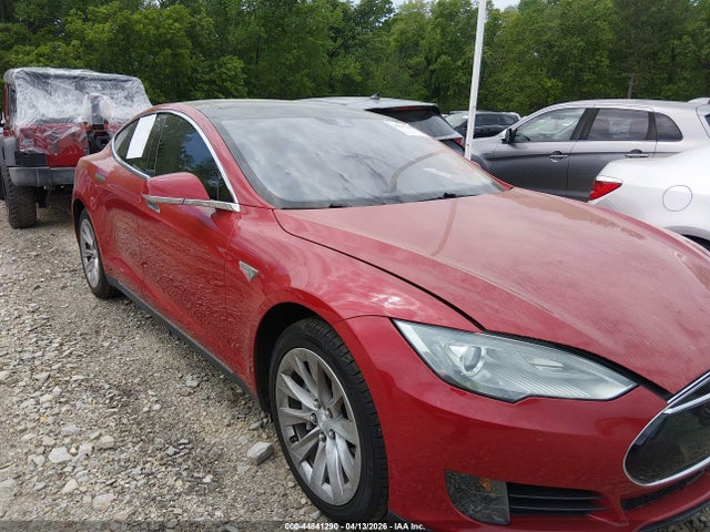44841290 :رقم المزاد ، 5YJSA1E18GF135834 vin ، 2016 Tesla Model S 60/70/75/85 مزاد بيع