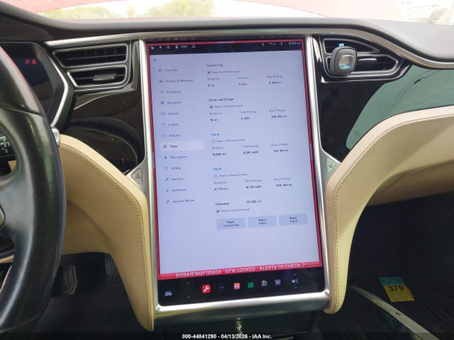 Продажа на аукционе авто 2016 Tesla Model S 60/70/75/85, vin: 5YJSA1E18GF135834, номер лота: 44841290