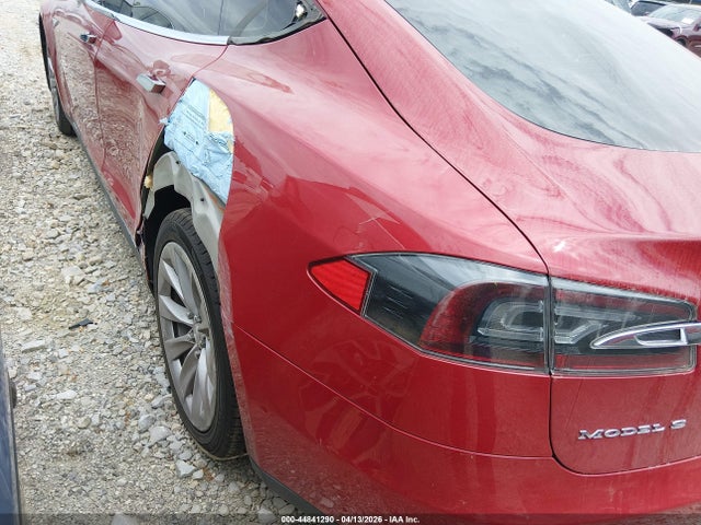 Продажа на аукционе авто 2016 Tesla Model S 60/70/75/85, vin: 5YJSA1E18GF135834, номер лота: 44841290