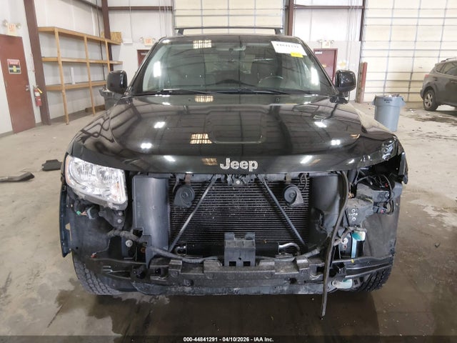 Продаж на аукціоні авто 2012 Jeep Grand Cherokee Laredo, vin: 1C4RJFAG3CC341642, номер лоту: 44841291