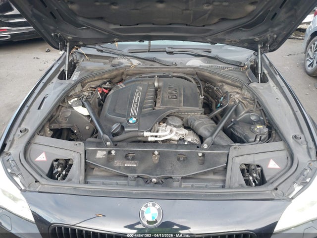44841302 :رقم المزاد ، WBA5B1C54FD918202 vin ، 2015 Bmw 535i مزاد بيع